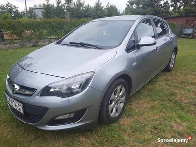 używany Opel Astra 