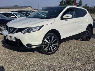 Biały (metalik) Używany 2015 Nissan Qashqai 360º SUV | 44 900 zł (Uczciwa cena)