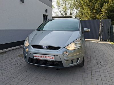 Niebieski (metalik) Używany 2006 Ford S-MAX S Minivan | 19 900 zł (Dość drogi)