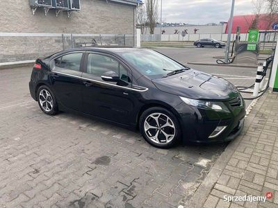 Używany Opel Ampera 2012 Czarny Hatchback