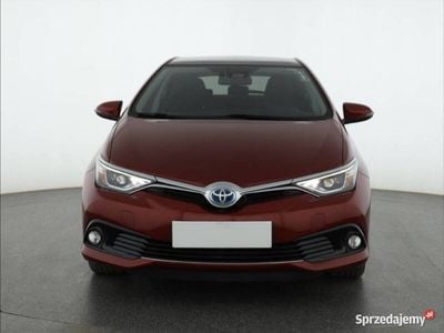 Toyota Auris Hybrid