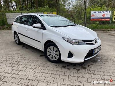 używany Toyota Auris 1.6 benzyna Polski Salon