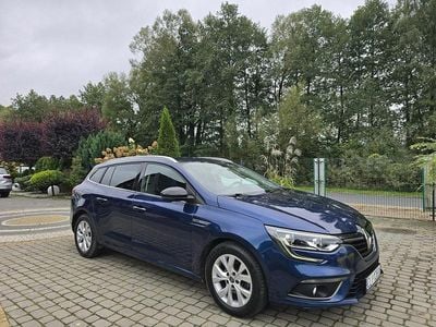 Używany Renault Mégane GrandTour LIMITED 140 KM (102 kW) 2019 Niebieski (metalik) Kombi