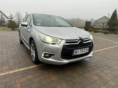 Srebrny Używany 2011 Citroën DS4 Hatchback | 23 800 zł (Uczciwa cena)