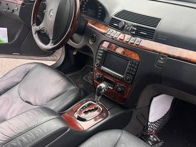 Używany Mercedes 220 2000