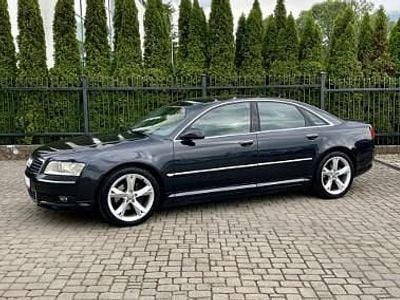 Używany Audi A8 233 KM (171 kW) 2005 Granatowy Sedan/Limuzyna