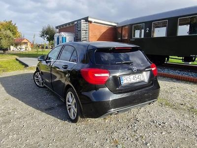 Używany Mercedes A180 109 KM (80 kW) 2014