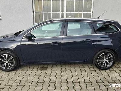 używany Peugeot 308 130 e-THP Stop & Start Access