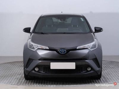 używany Toyota C-HR 1.8 Hybrid