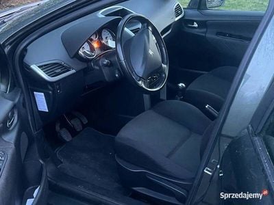 Używany Peugeot 207 2009 Szary Kombi