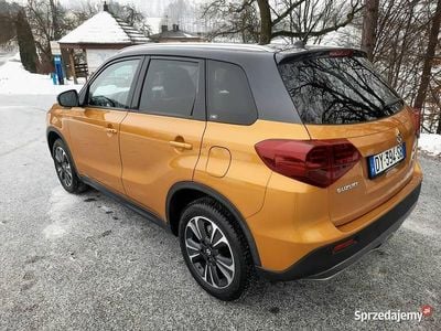 Używany Suzuki Vitara 2020 Złoty SUV