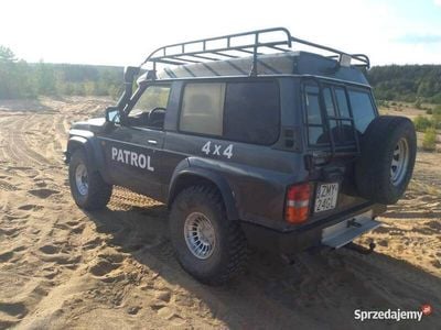 Używany Nissan Patrol 1992 Czarny SUV