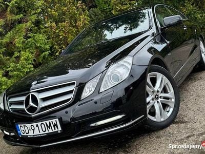 Używany Mercedes E250 2012 Czarny Coupe