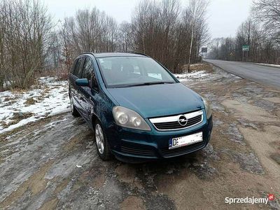 używany Opel Zafira 1.9 tdci 7 osobowa