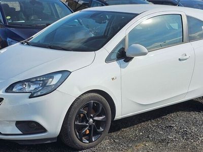 Używany Opel Corsa 100 KM (73 kW) 2015 Biały Hatchback