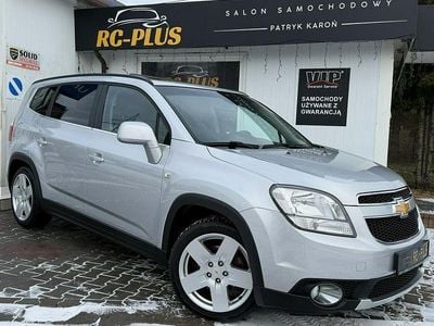 Srebrny (metalik) Używany 2013 Chevrolet Orlando Minivan | 33 900 zł (Dość drogi)