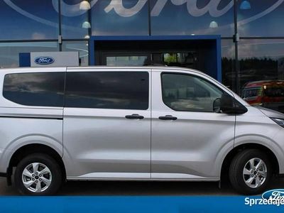 Nowe Ford Transit Custom Limited 2026 Srebrny Sedan/Limuzyna