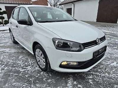 Używany VW Polo 75 KM (55 kW) 2015 Biały (metalik) Hatchback