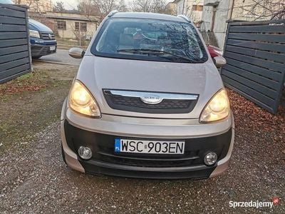 Beżowy Używany 2010 Microcar M.Go Hatchback | 31 500 zł