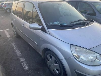 Srebrny Używany 2005 Renault Scénic II Minivan | 2200 zł (Dobra cena)