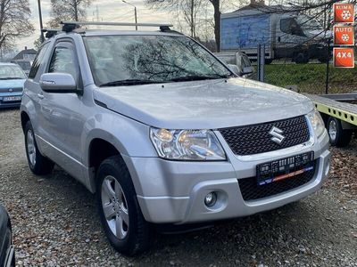 używany Suzuki Grand Vitara 1,6 4X4 BENZYNA climatronic II (2005-)