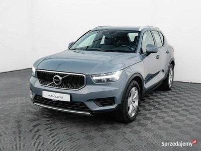 Niebieski jasny (metalik) Używany 2022 Volvo XC40 Momentum SUV | 104 850 zł (Uczciwa cena)