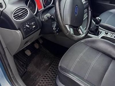 Niebieski Używany 2008 Ford Focus Kombi | 8500 zł