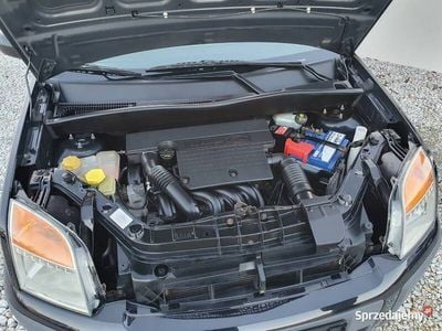 Używany Ford Fusion 2006 Hatchback
