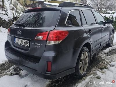 Używany Subaru Outback 2012 Szary SUV