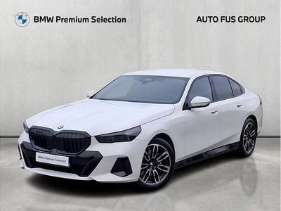 Używany BMW 520 Comfort Edition 190 KM (139 kW) 2025 Biel alpejska Sedan/Limuzyna