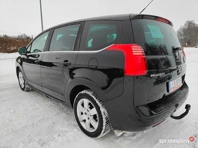 Czarny Używany 2011 Peugeot 5008 Minivan | 20 900 zł (Super Cena)
