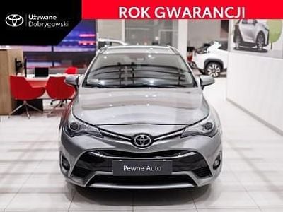 Szary Używany 2016 Toyota Avensis Premium Kombi | 48 850 zł (Dość drogi)