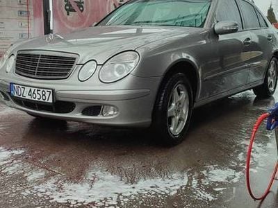 Używany Mercedes E200 2003