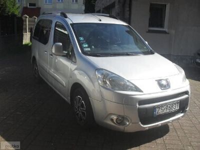 używany Peugeot Partner II TEPEE 1.6 HDI zarej.5-osób klima F.VAT GWARANCJA