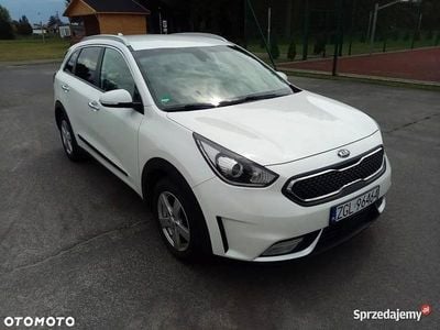 Używany 2016 Kia Niro SUV | 48 900 zł (Uczciwa cena)