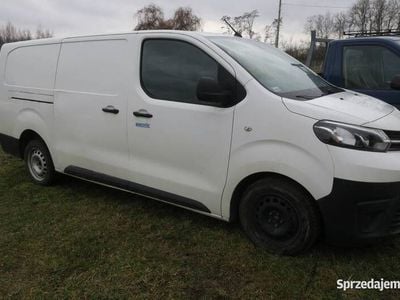 Biały Używany 2018 Toyota Proace Minivan | 25 800 zł