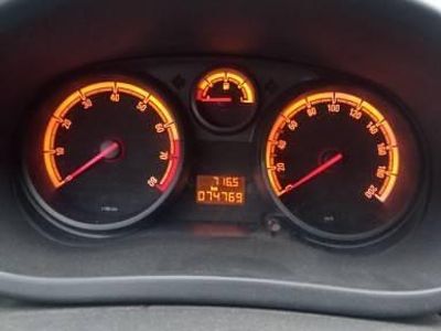 używany Opel Corsa Sprzedam D 1.2 2009 złoty