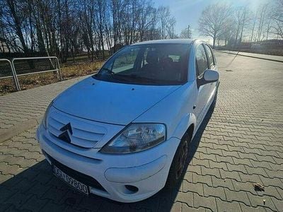 Używany Citroën C3 68 KM (50 kW) 2010 Biały Hatchback