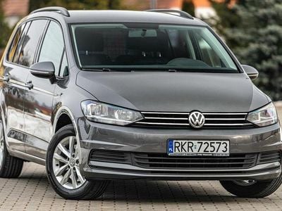 Używany VW Touran 2015 Szary Minivan