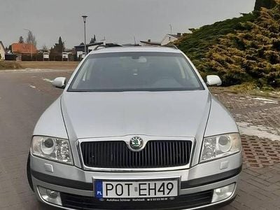 Srebrny Używany 2008 Skoda Octavia Kombi | 11 800 zł (Uczciwa cena)