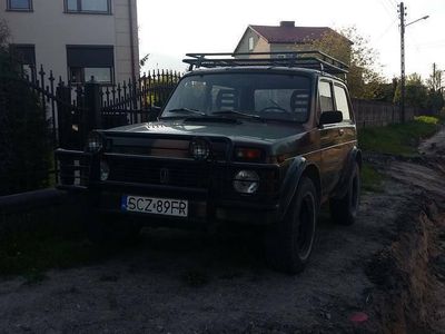 używany Lada niva