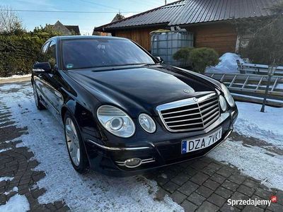 Używany Mercedes E300 Avantgarde 2008 Sedan/Limuzyna