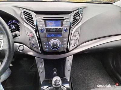 Używany Hyundai i40 2011 Biały Kombi