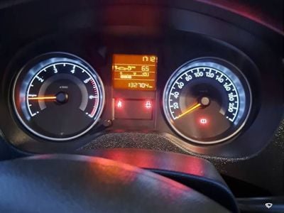 Używany Peugeot 301 72 KM (52 kW) 2013 Sedan/Limuzyna