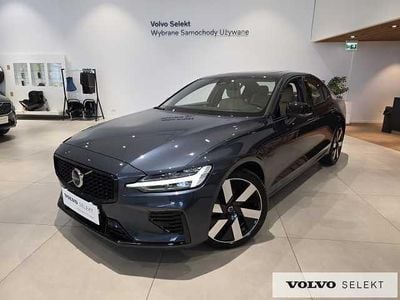 Niebieski Używany 2024 Volvo S60 Sedan/Limuzyna | 213 900 zł (Dość drogi)