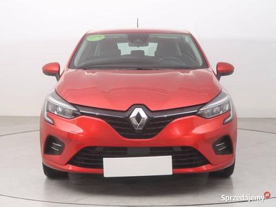 Czerwony Używany 2020 Renault Clio V Hatchback | 45 999 zł (Uczciwa cena)