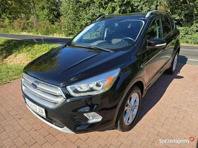 Czarny Używany 2017 Ford Kuga SUV | 57 900 zł (Uczciwa cena)