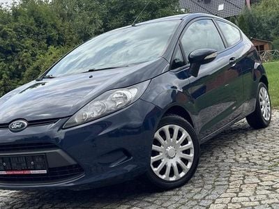 Niebieski Używany 2010 Ford Fiesta Hatchback | 14 900 zł (Uczciwa cena)