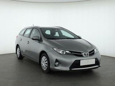 używany Toyota Auris II , Salon Polska, Serwis ASO, Klimatronic, Parktronic