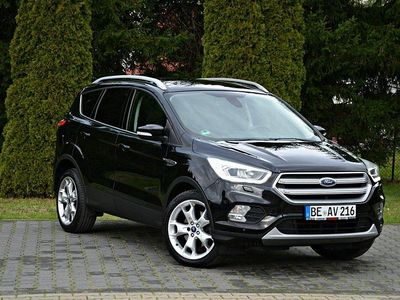 Czarny (metalik) Używany 2017 Ford Kuga SUV | 59 900 zł (Dość drogi)